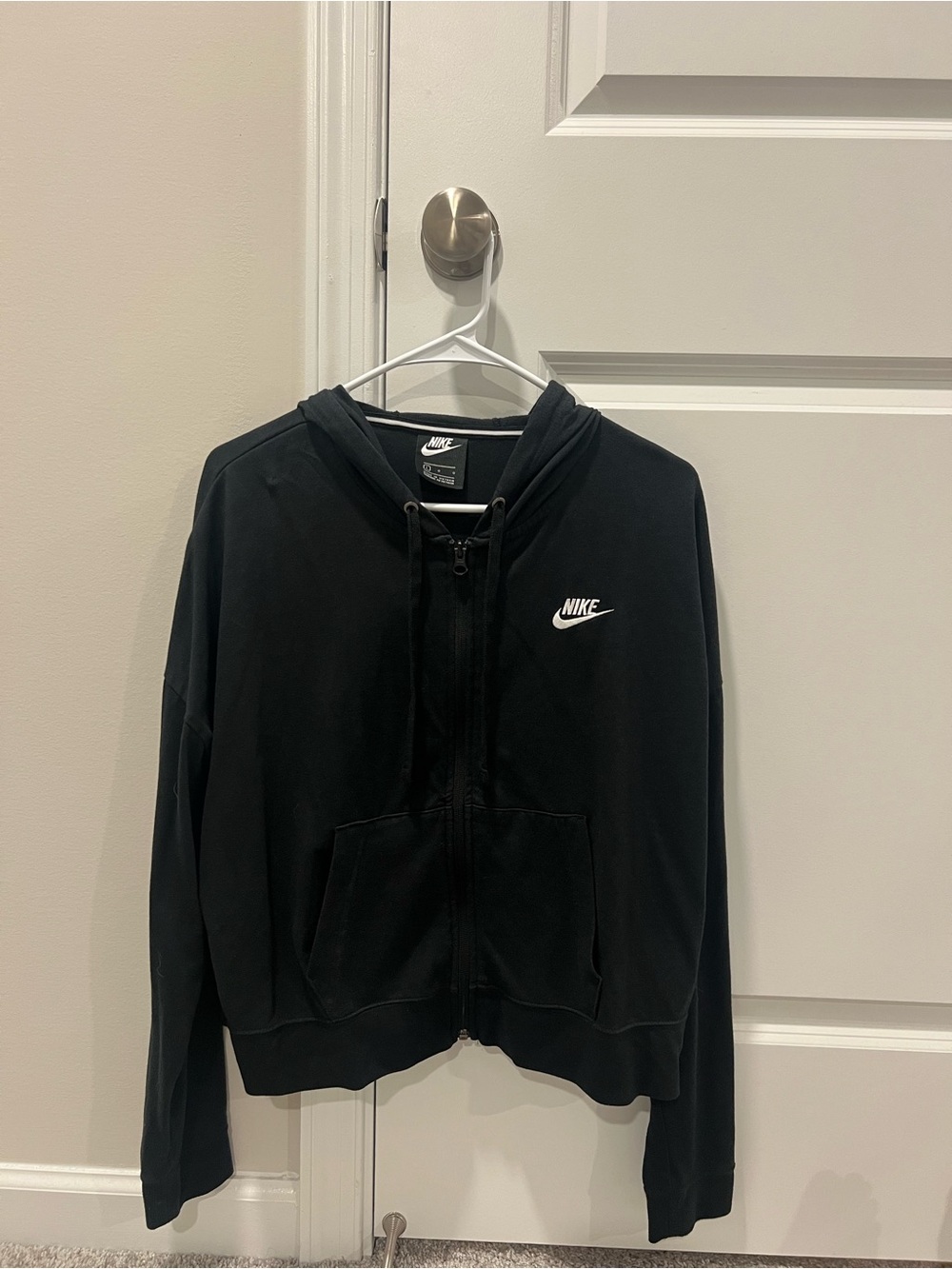 Nike Women's Black Cropped Full-Zip Hoodie Jacket